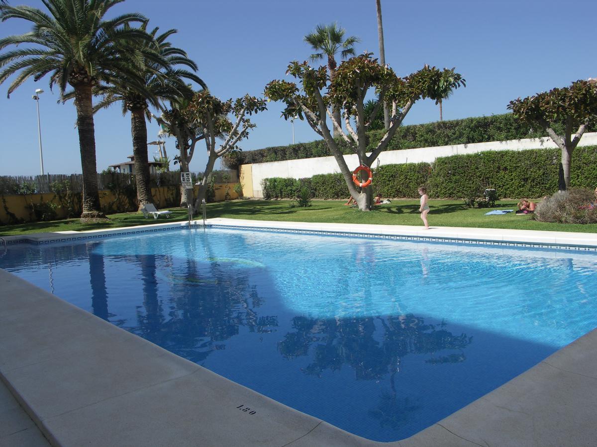 Apartamentos Lual Torrecilla Nerja Exteriör bild